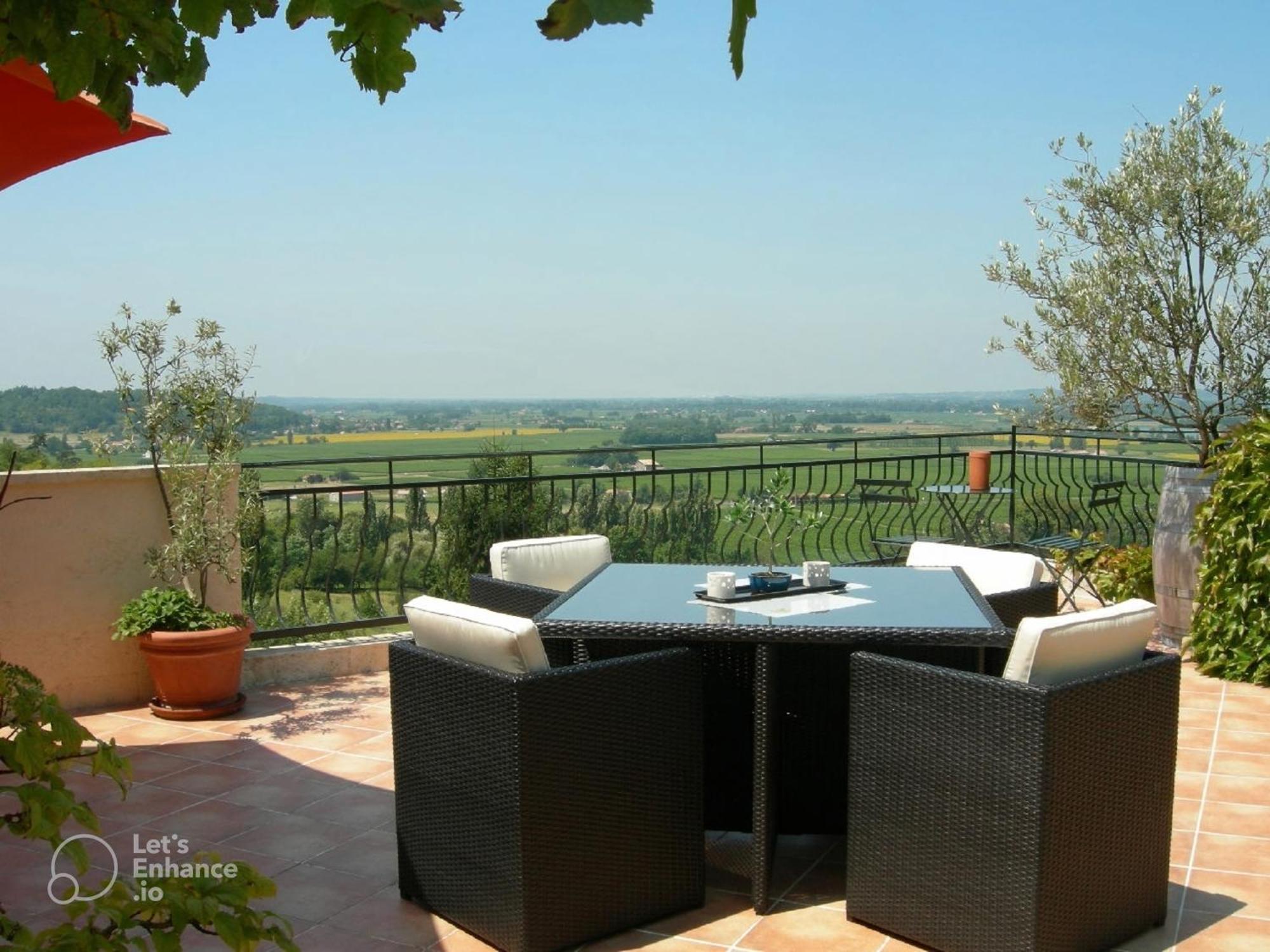 Les Gues Rivieres Bed & Breakfast Pujols  Екстериор снимка