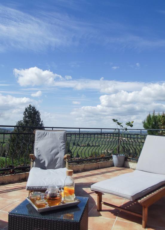 Les Gues Rivieres Bed & Breakfast Pujols  Екстериор снимка