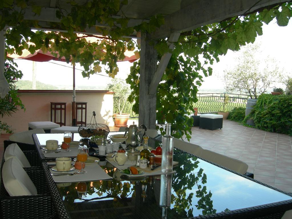Les Gues Rivieres Bed & Breakfast Pujols  Екстериор снимка