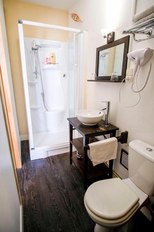 Les Gues Rivieres Bed & Breakfast Pujols  Екстериор снимка