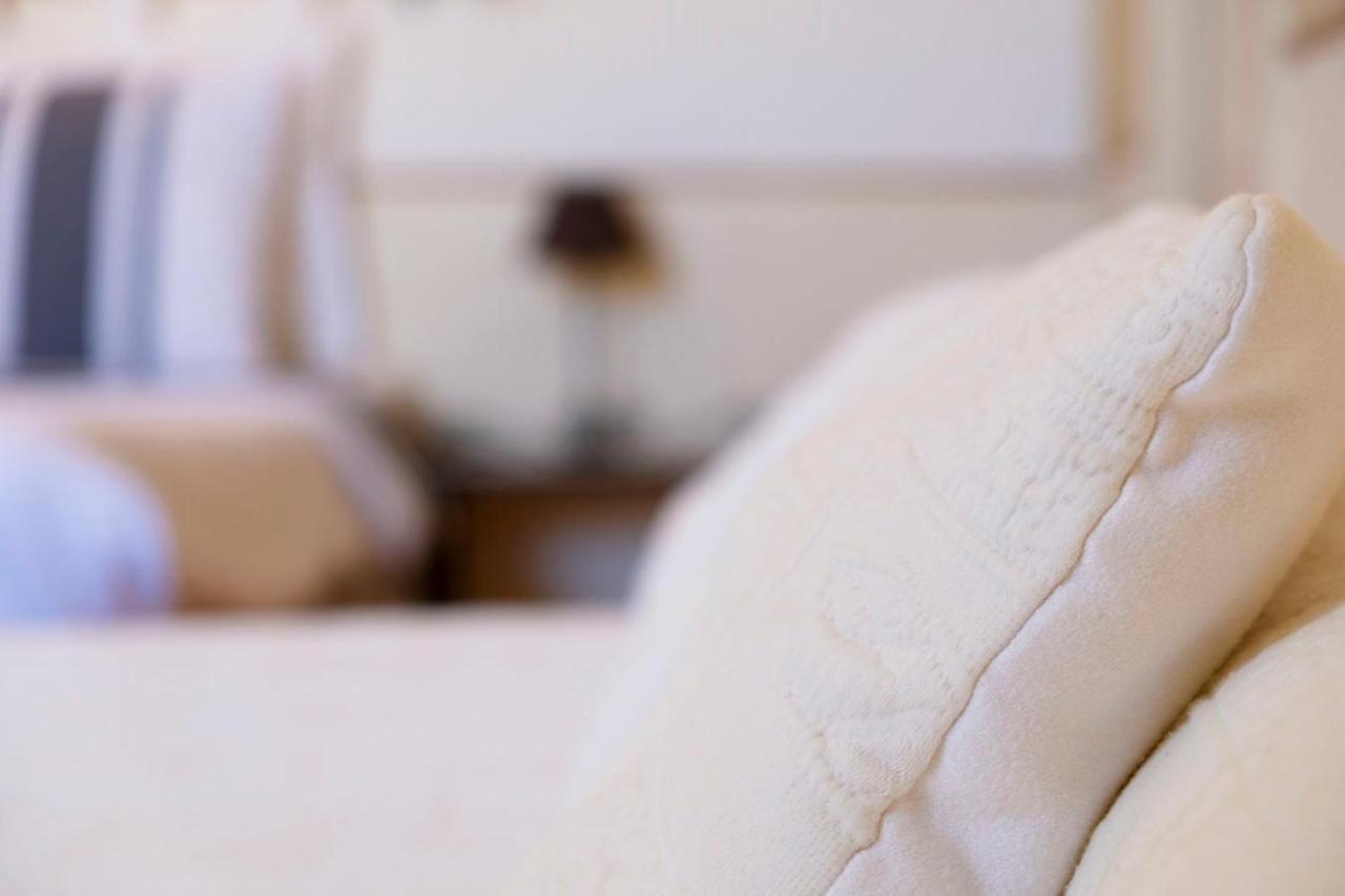 Les Gues Rivieres Bed & Breakfast Pujols  Екстериор снимка